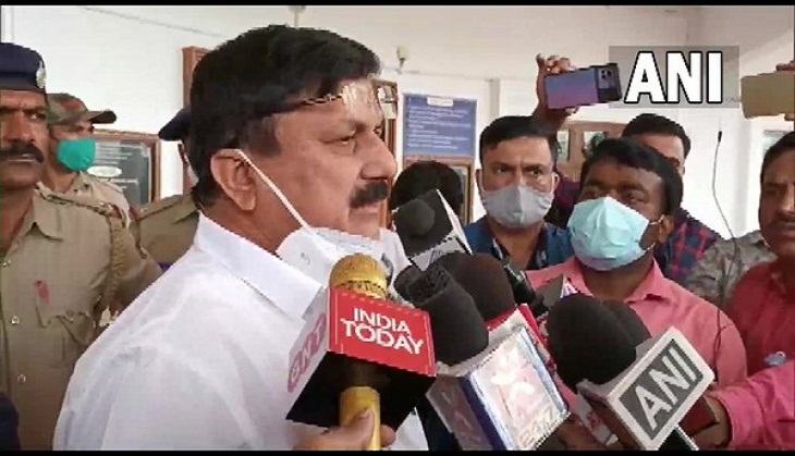 Karnataka: Bajrang Dal activist killed in Shivamogga; security beefed up, schools, colleges closed for two days