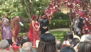 Farhan Akhtar and Shibani Dandekar share first pics from wedding ceremony [See Pics] 