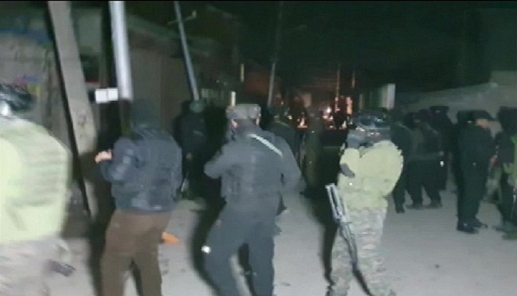 Jammu and Kashmir: Cop returning from mosque shot at by terrorists