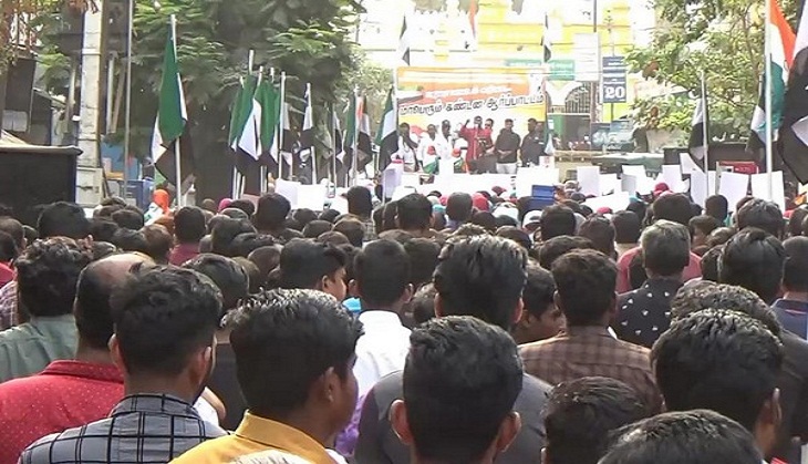 3 Tamil Nadu Thowheed Jamath workers booked for making death threats to Karnataka HC judges over hijab verdict
