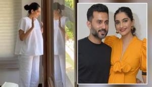 Sonam Kapoor, hubby Anand Ahuja set to welcome new member in family; see baby bump pics