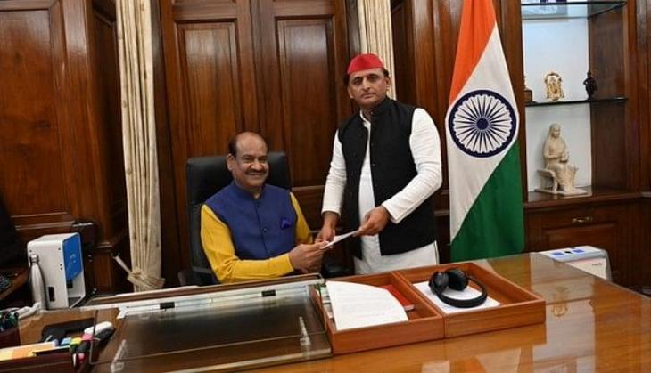 Akhilesh, Azam resign from Lok Sabha to build SP's turf in UP