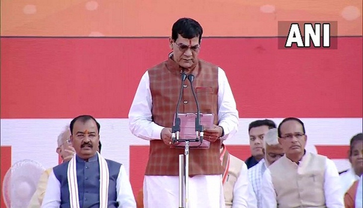 Yogi 2.0 Cabinet: Former PMO official, A K Sharma, takes oath as minister