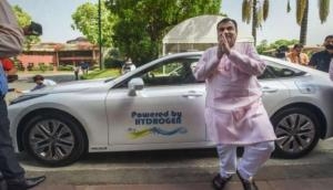 Amidst rising fuel rates, Nitin Gadkari reaches Parliament in green hydrogen-powered car [Watch] 