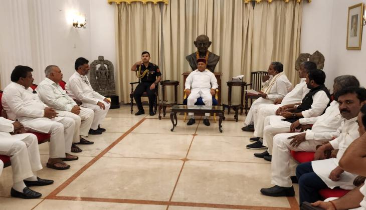 Santhosh Patil death case: Congress delegation meets K'taka Governor, demands Eshwarappa's arrest 