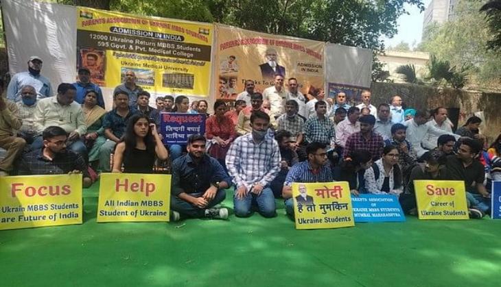 Parents of Ukraine-returned MBBS students seek help from Centre to accommodate students in Indian colleges