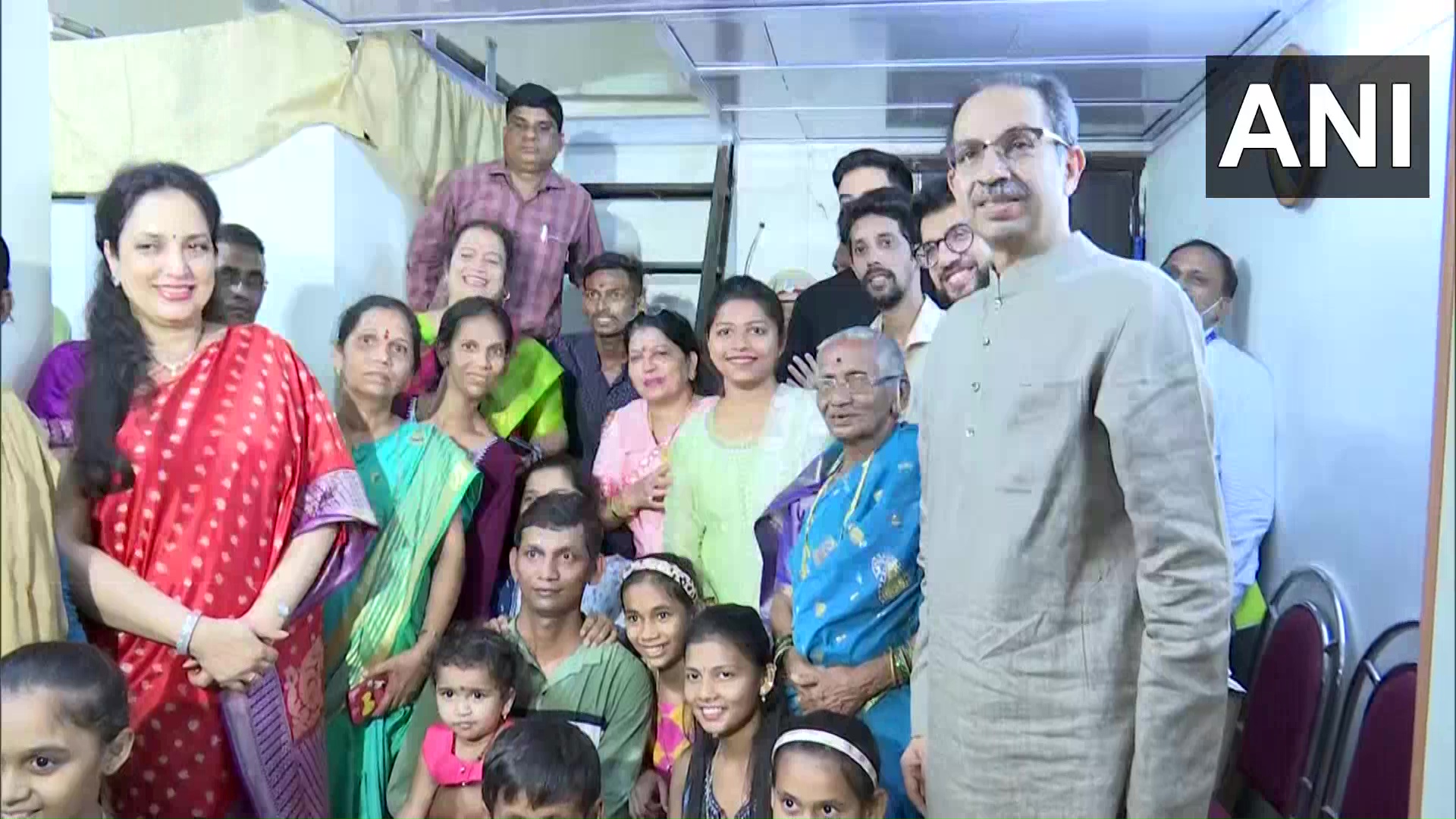 Mumbai: Uddhav Thackeray, Aaditya  meet 80-year-old Shiv Sena worker