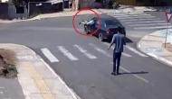 Man jumps into moving car and saves it from crashing, incredible episode caught on cam [Watch]