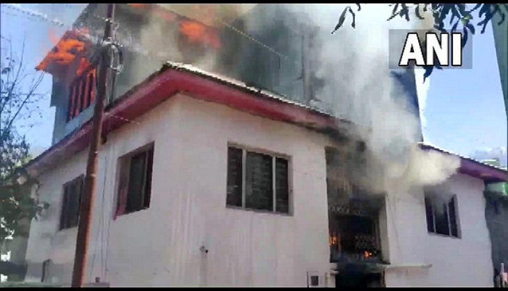 Jammu and Kashmir: Fire breaks out in three-storied house in Kishtwar