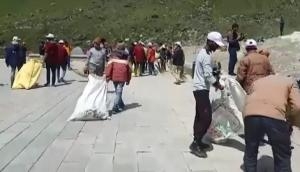 Char Dham Yatra: On PM Modi's appeal, pilgrims, govt agencies, NGOs undertake cleanliness drive near Kedarnath Dham