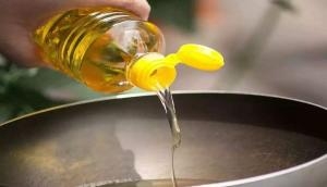 Major edible oil brands have cut prices by Rs 10-15: Govt