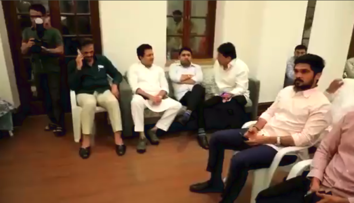 Maharashtra Congress MLAs meet to discuss political situation 