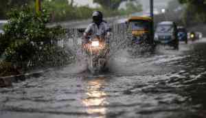 Delhi: Rain lashes several parts of city, brings respite from scorching heat