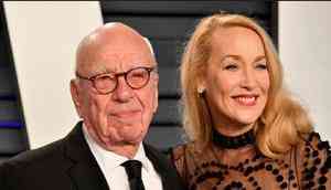 Jerry Hall asks for spousal support from Rupert Murdoch after parting ways