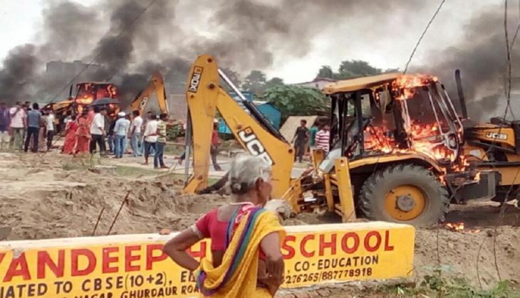 Bihar: Locals clash with police during anti-encroachment drive in Patna, SP injured