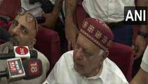 Muslim man from J-K's Pahalgam spotted 'Lingam' in Amarnath cave: Farooq Abdullah