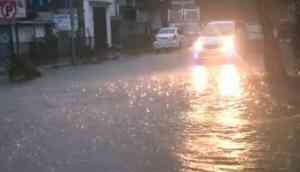 Rains continue to lash Mumbai, several areas including Andheri Subway waterlogged