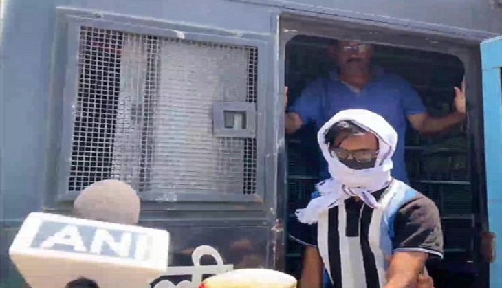 Alt News' Mohammed Zubair seeks protection from arrest, quashing of UP police FIR
