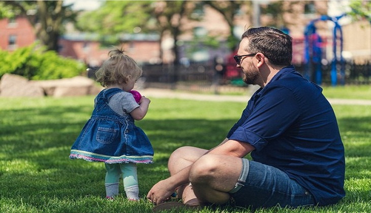 Depression in fathers and children linked, regardless of genetic relatedness: Research