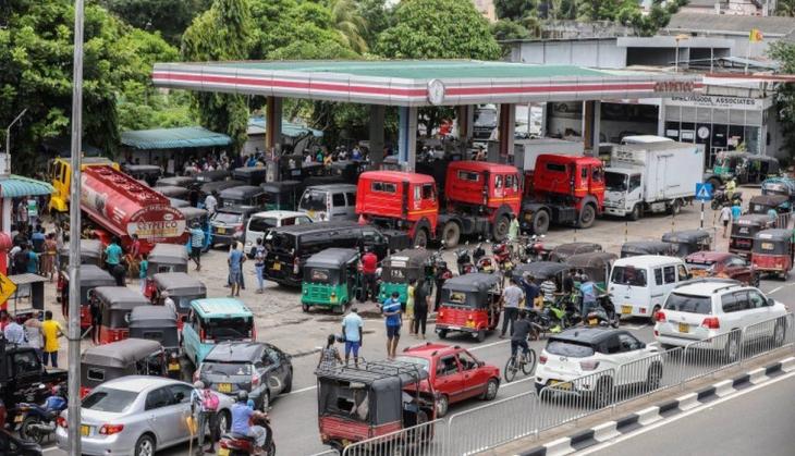 Sri Lankans turn to bicycles amid fuel shortage, skyrocketing prices
