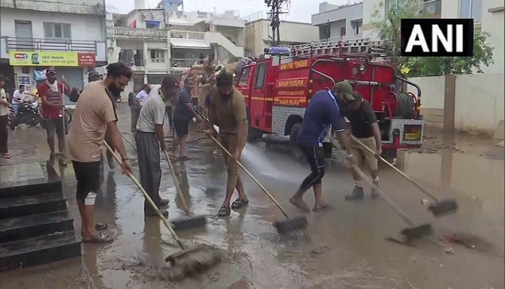 Cleaning works begin in flood-affected Surat as water recedes