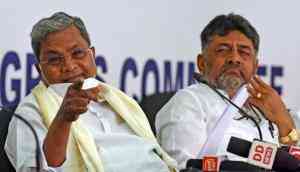 War of words between Karnataka Congress chief, Siddaramaiah camps continues over CM candidate 