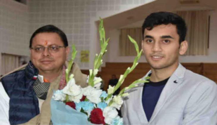 Uttarakhand CM Pushkar Singh Dhami congratulates Indian shuttler Lakshya Sen for clinching gold