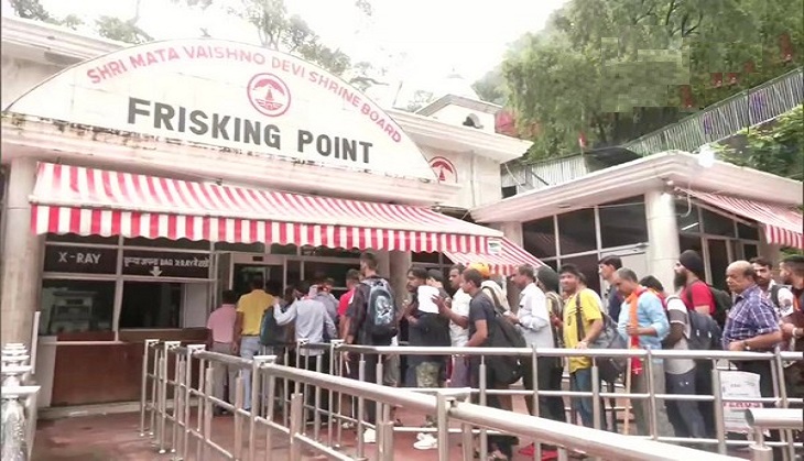  J&k: Vaishno Devi Yatra resumes after being suspended due to flash floods triggered by heavy rainfall