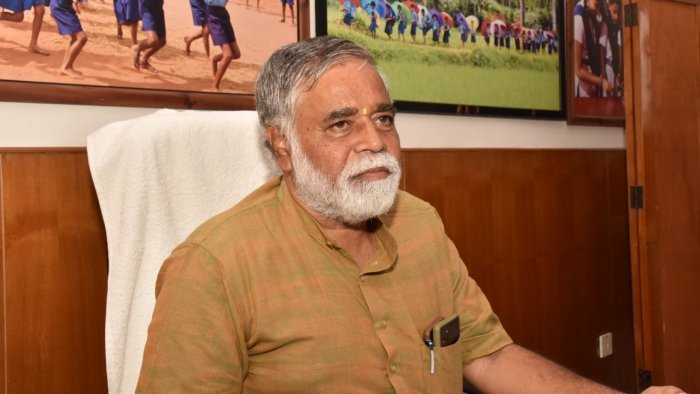 Karnataka: Minister directs officials to verify formal education imparted to students in madrasas