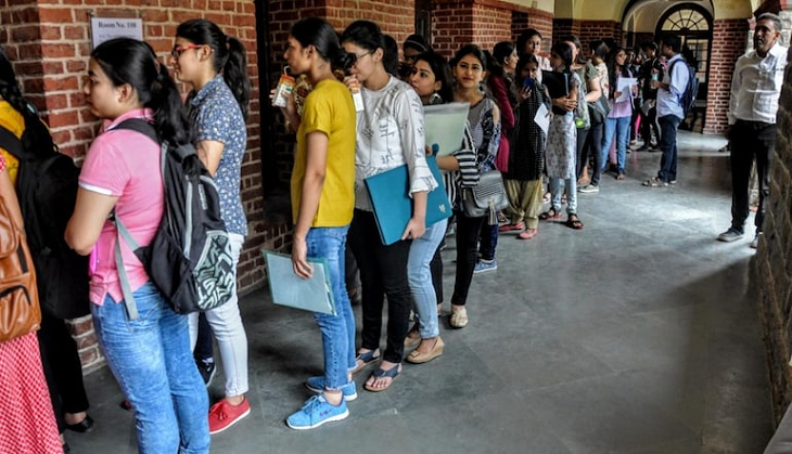 DU UG 2022 admission to start in September? 