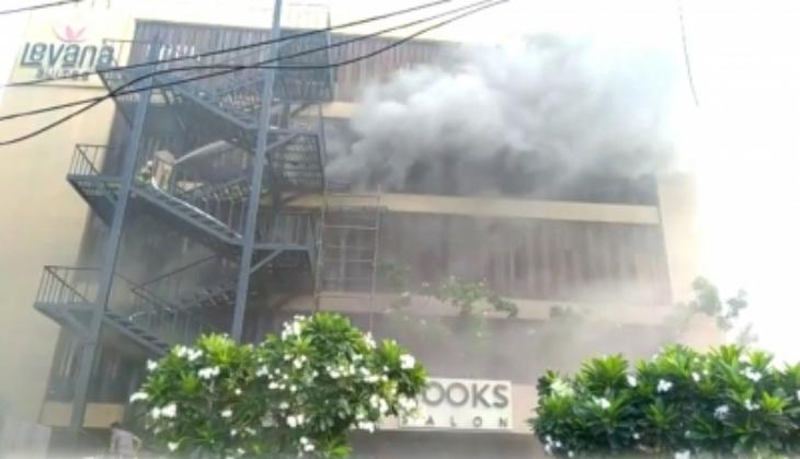Lucknow hotel fire: 2 dead, 10 injured, several feared trapped 