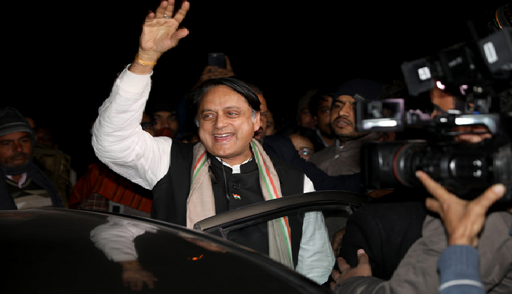 Shashi Tharoor meets Madhusudan Mistry as poll buzz gets stronger in Congress
