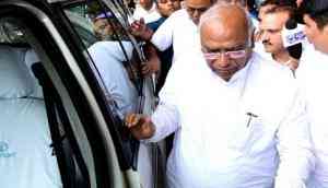 Rajasthan political crisis: Congress observers to return to Delhi today, submit report to top leadership