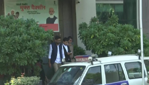 AAP Gujarat head Gopal Italia detained from NCW office in Delhi