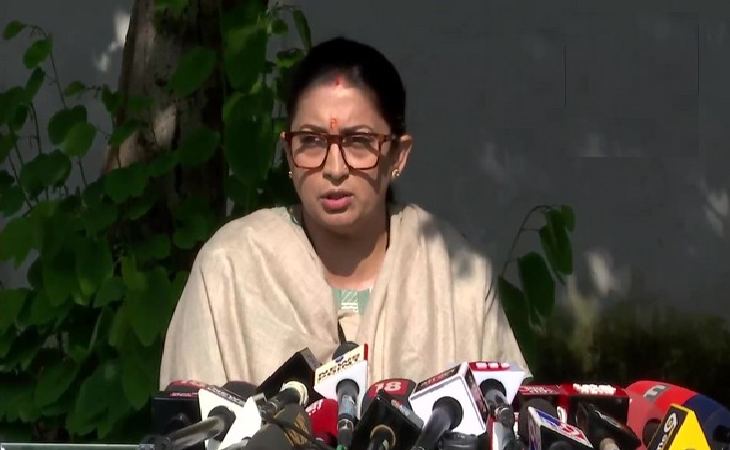 ‘...only crime is she gave birth to Narendra Modi,’ Smriti Irani on Gujarat AAP chief's remarks