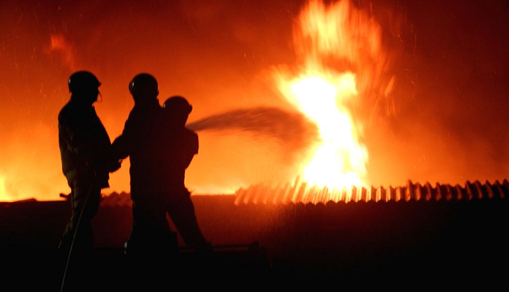 Gujarat: Fire breaks out in RO plant godown in Vadodara; no casualties