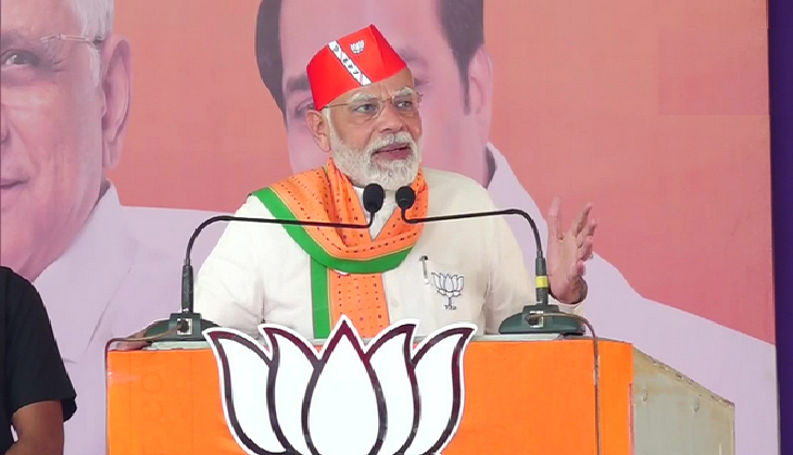 ‘I have made this Gujarat’, PM Modi coins new election slogan in home state