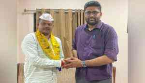 Gujarat Assembly polls: Sitting BJP MLA Kesarisinh Solanki joins AAP