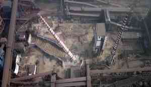 Video: 110 m tall chimney of Tata Steel plant demolished in 11 seconds