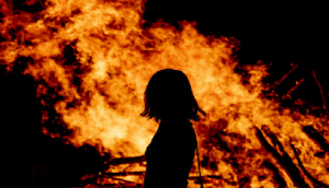 Karnataka: Mother sets her daughters on fire, arrested