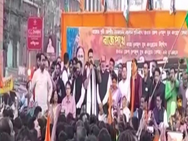 West Bengal: 'Pushpa' movie dialogue lands TMC leader Manoj Tiwary in trouble