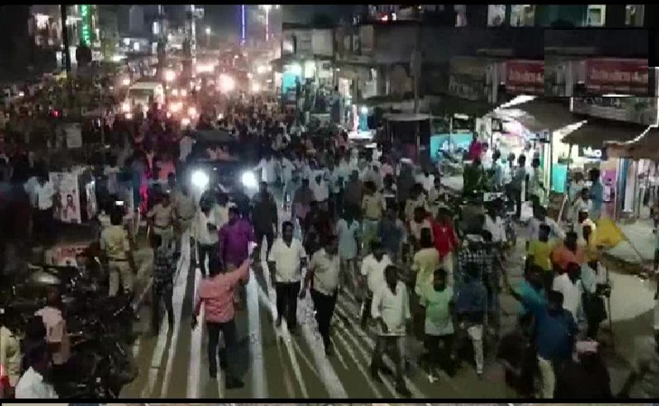 Prohibitory orders issued in Andhra town after YSRCP-TDP clash