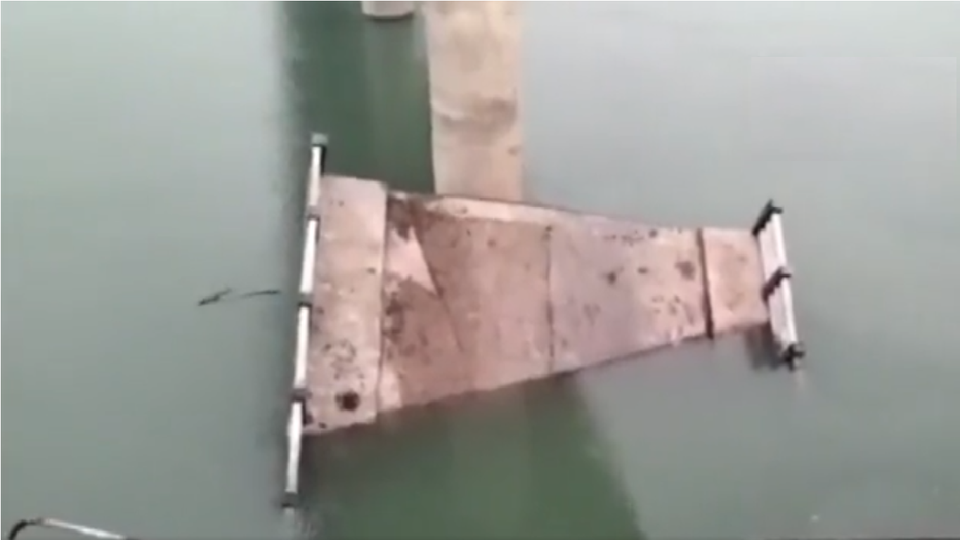 Bihar: Under construction bridge collapses before inauguration