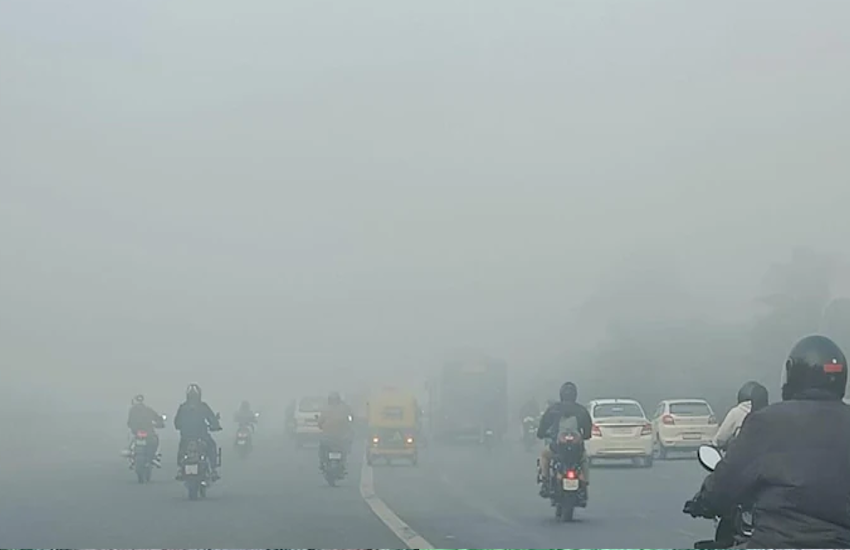 Weather update: Cold wave grip over north India to continue into next week, fog delays 26 trains 