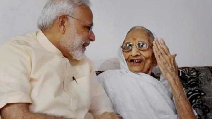 Condolences on passing away of PM Modi's mother pour in from across political divide