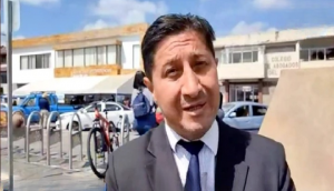 ‘I'm a mom now’: Ecuador man changes gender to win custody of daughters