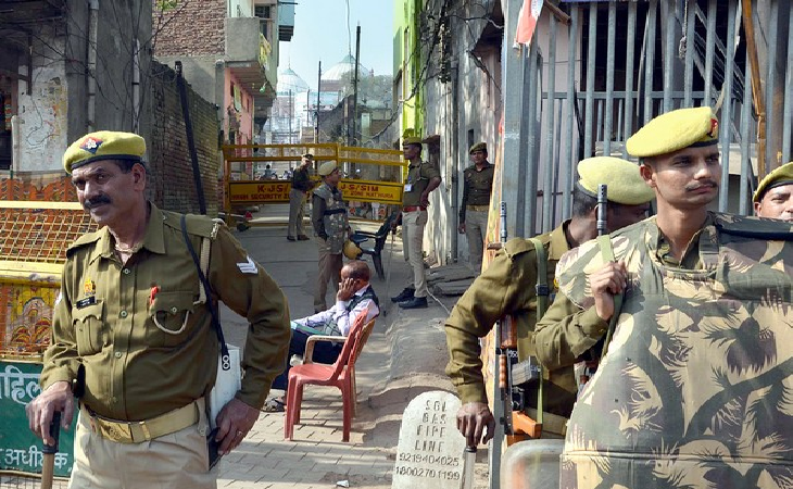 Over 10 persons booked in Lucknow for burning pages of Ramcharitmanas