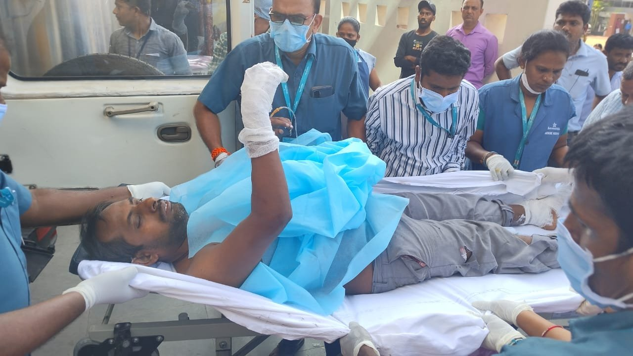 10 injured after explosion at Vizag steel plant