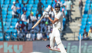 Axar, Shami help India gain 223 run lead, hosts all out for 400 (Day 3, Lunch)