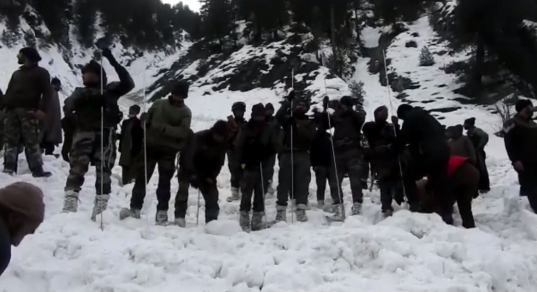 Army, J-K police rescue man buried under avalanche in Kupwara